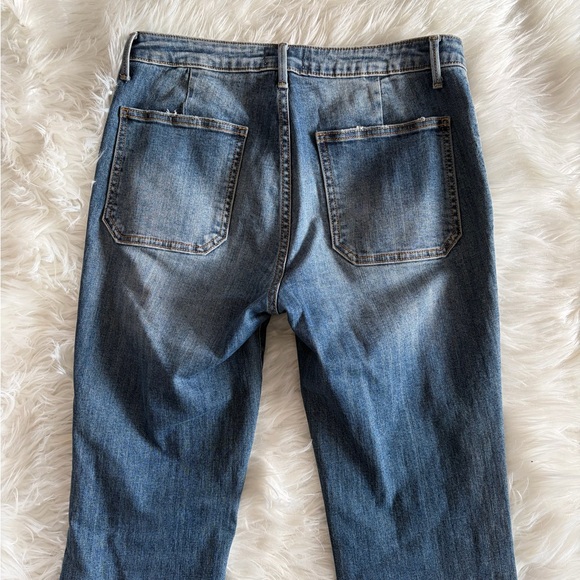 Driftwood Farrah High Rise Flare Jeans - Picture 7 of 8